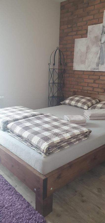 Apartamenty Bartnicza C Bielsko-Biala Exterior foto